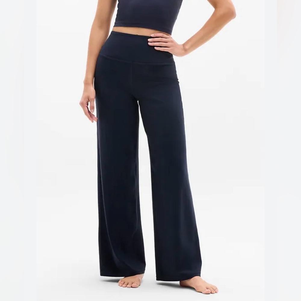 ATHLETA ELEVATION WIDE LEG PANT BLACK XXSP EXCELLENT CONDITION